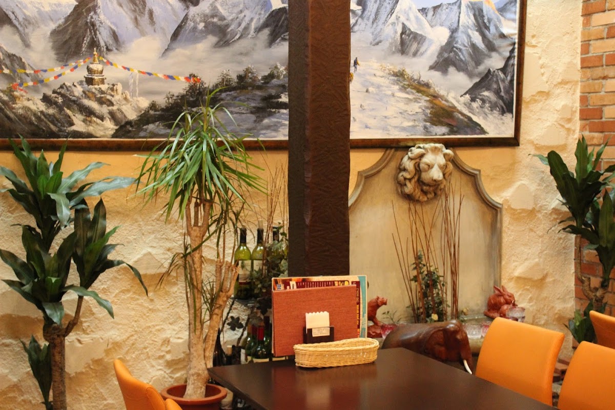 Indian&nepal Restaurant Gorkha Palace