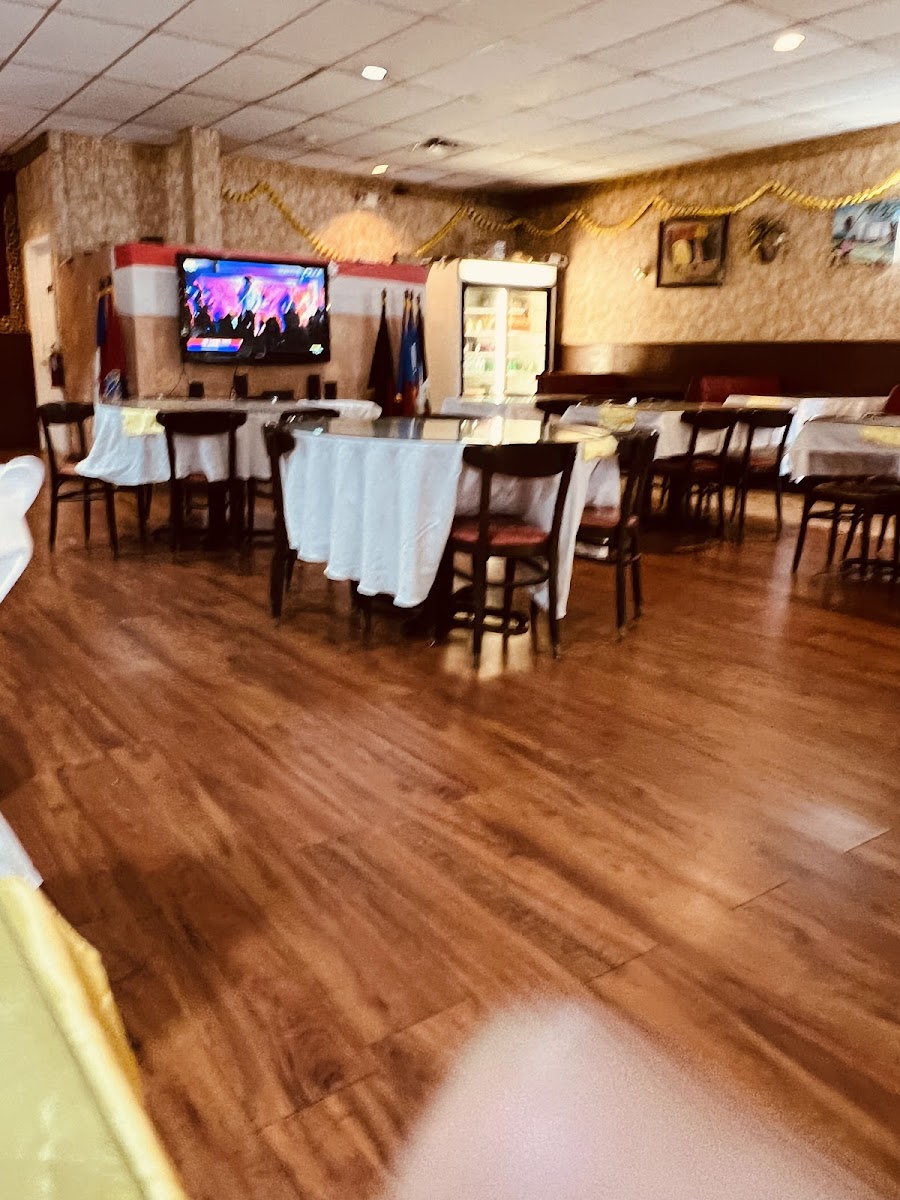 Island Palace Restaurant