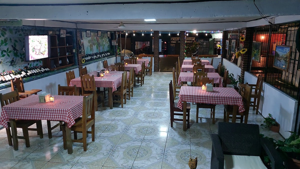 Italian Restaurant Y Pizzeria Carolina