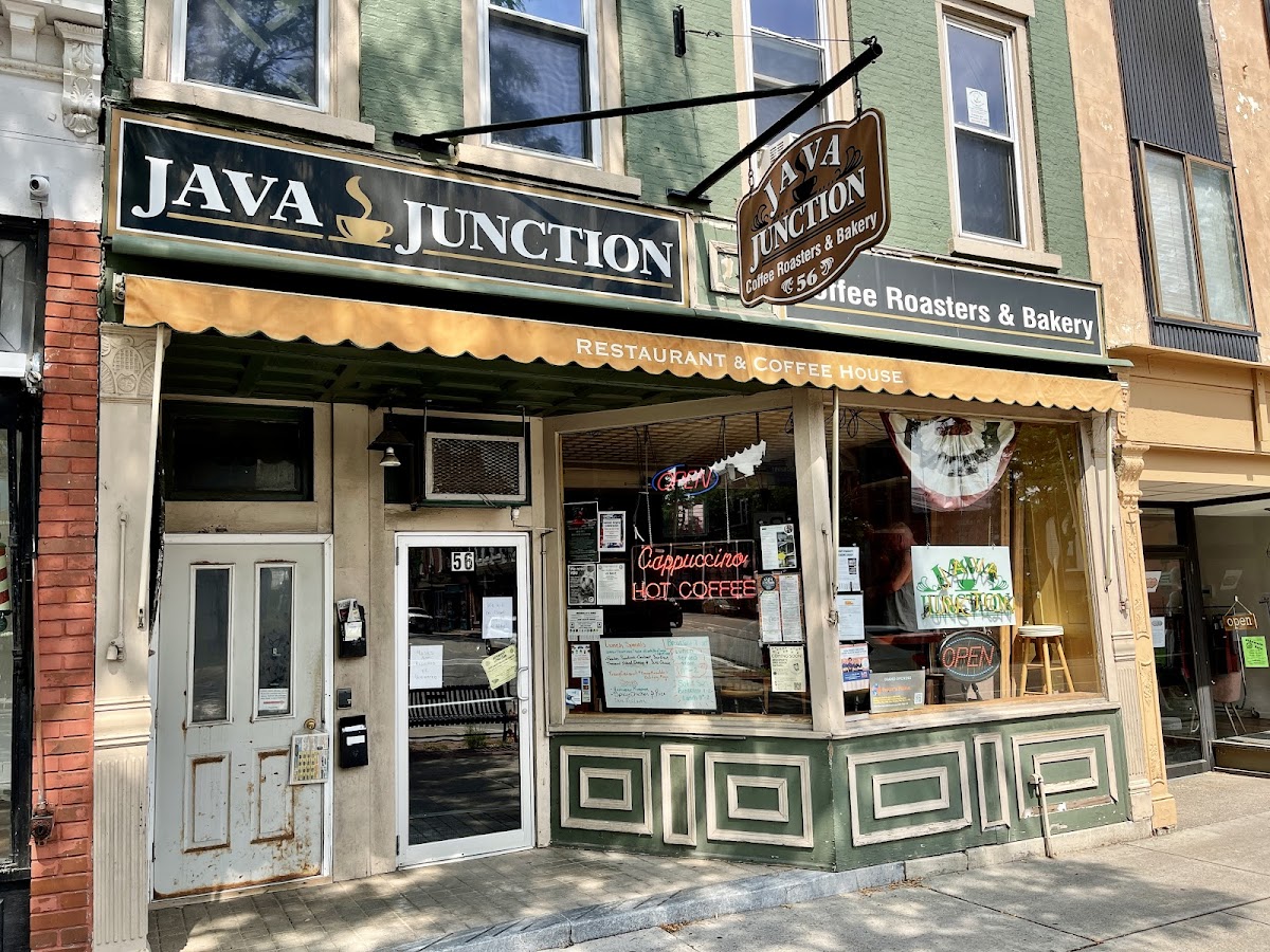 Java Junction Coffee Roasters, Bakery & Restaurant