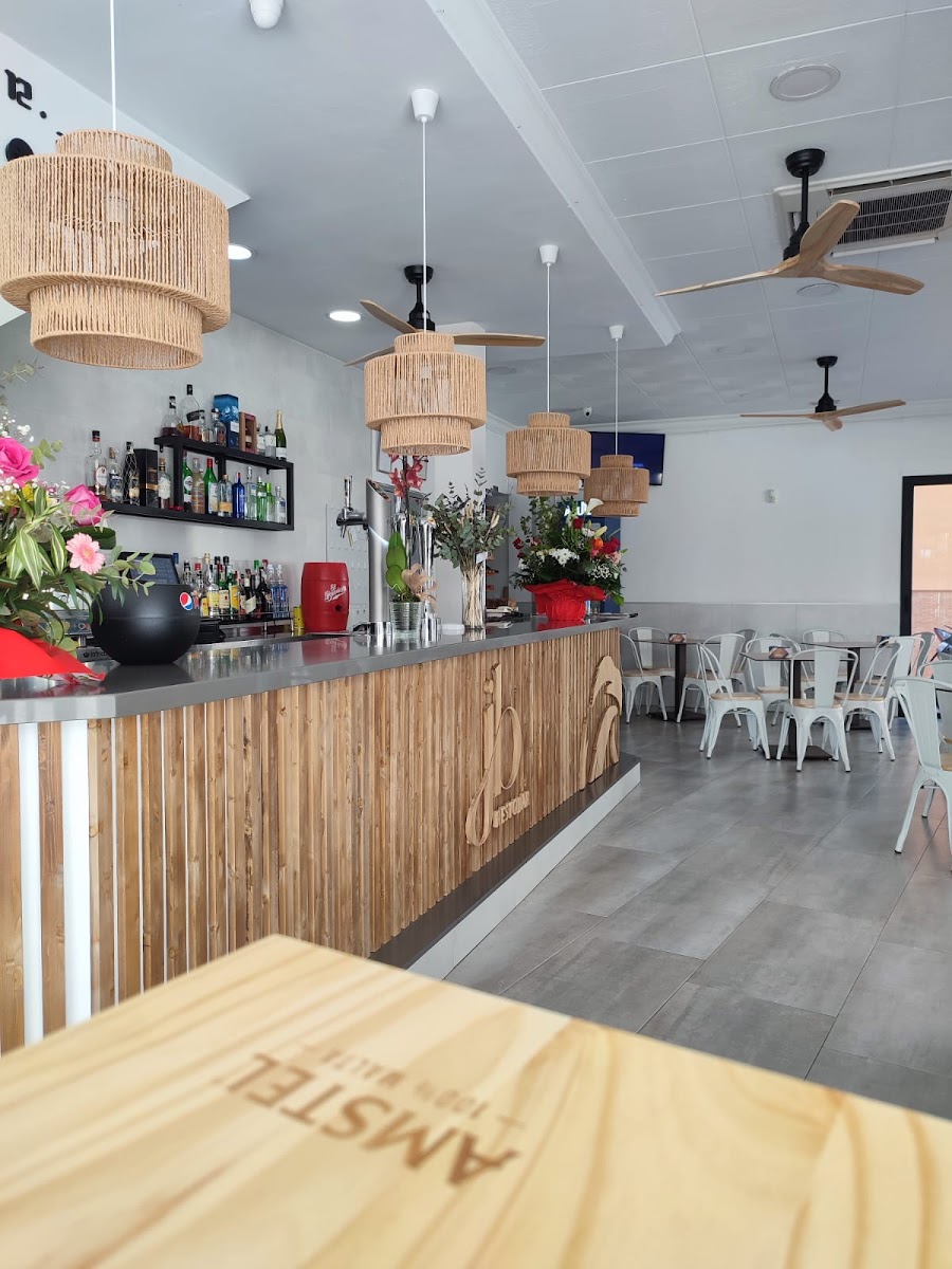 Jb Restobar
