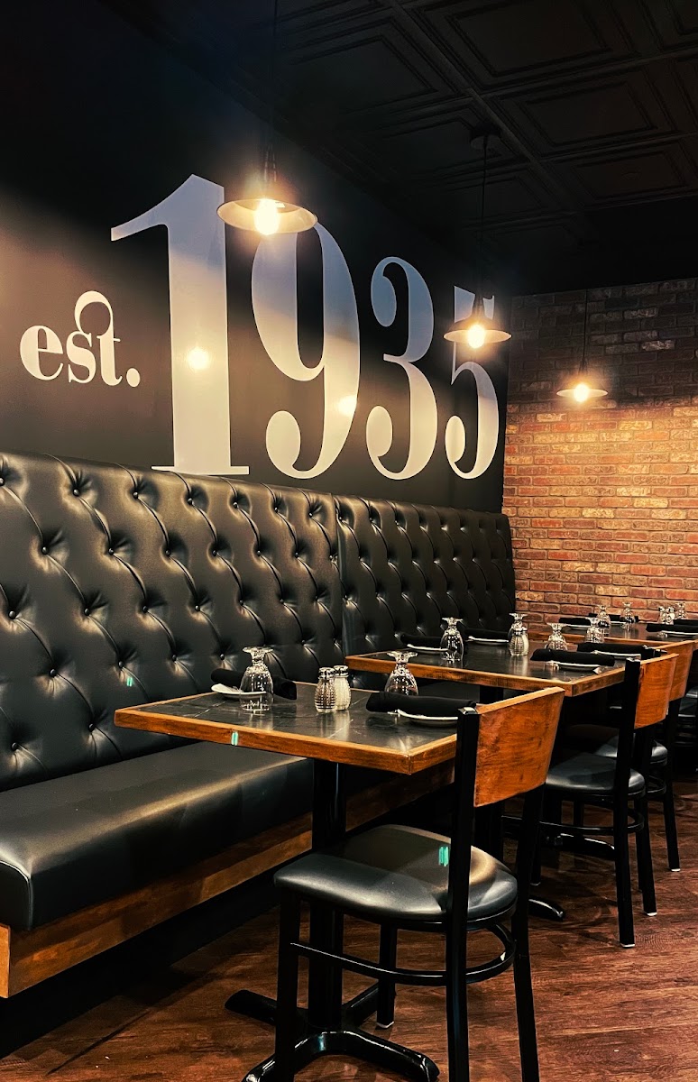 Jennie's Pizzeria