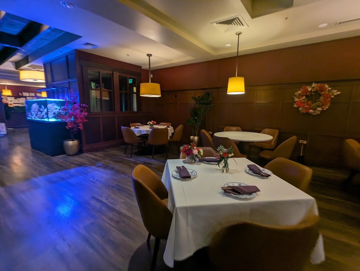 Jindu Asian Cuisine