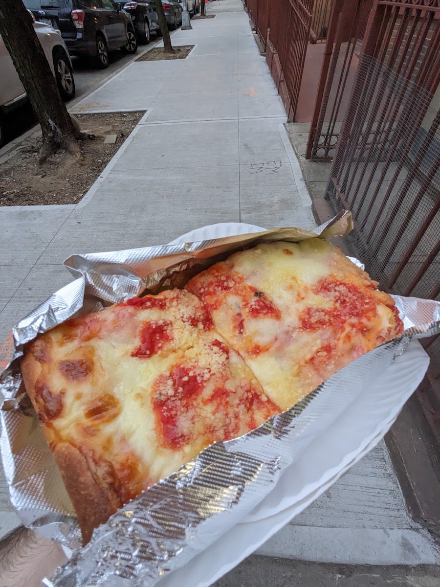joe-sals-pizzeria-fort-greene/36060-albums-6.jpg