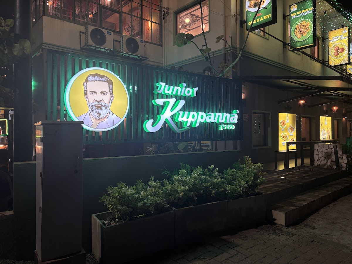 Junior Kuppanna Restaurant - Sri Lanka