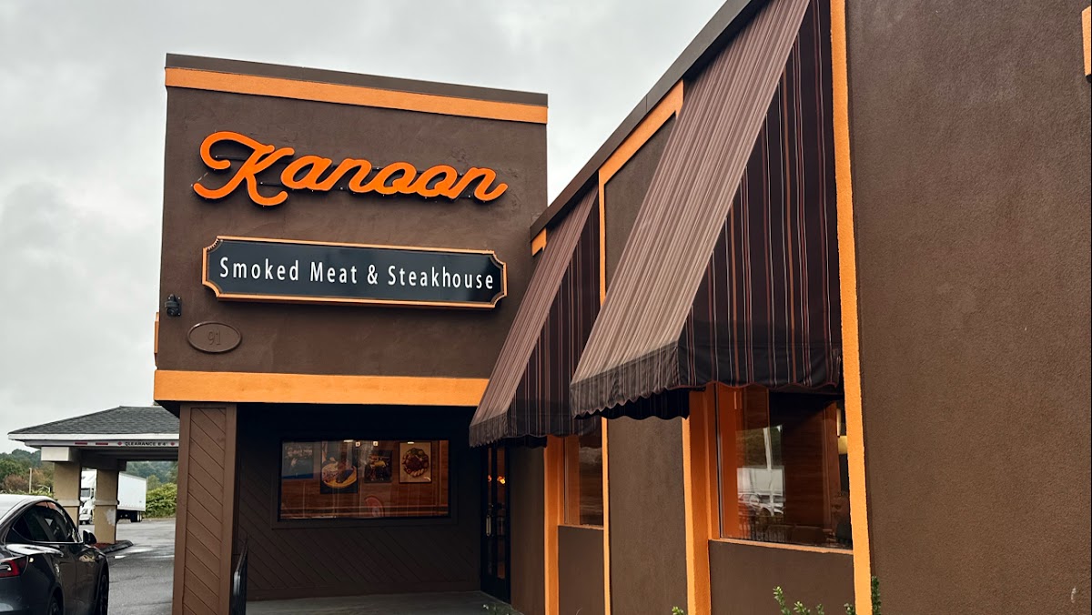 Kanoon Smoked Meat And Cafe