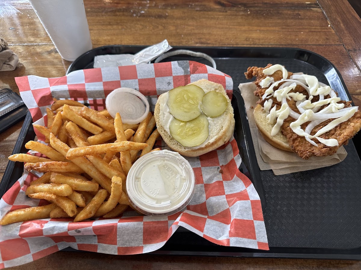 kellys-meats-deli/8160-albums-2.jpg