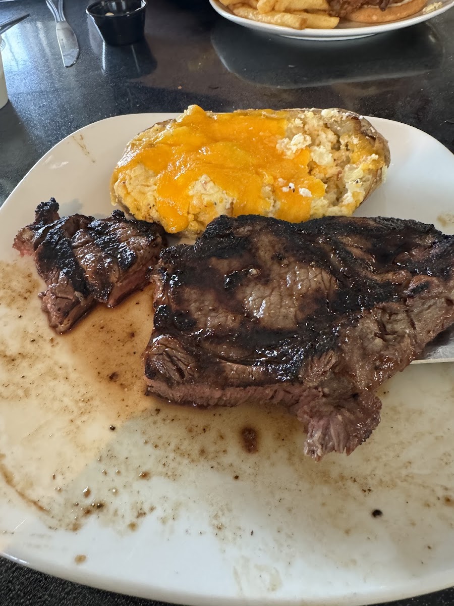 kellys-meats-deli/8160-albums-6.jpg