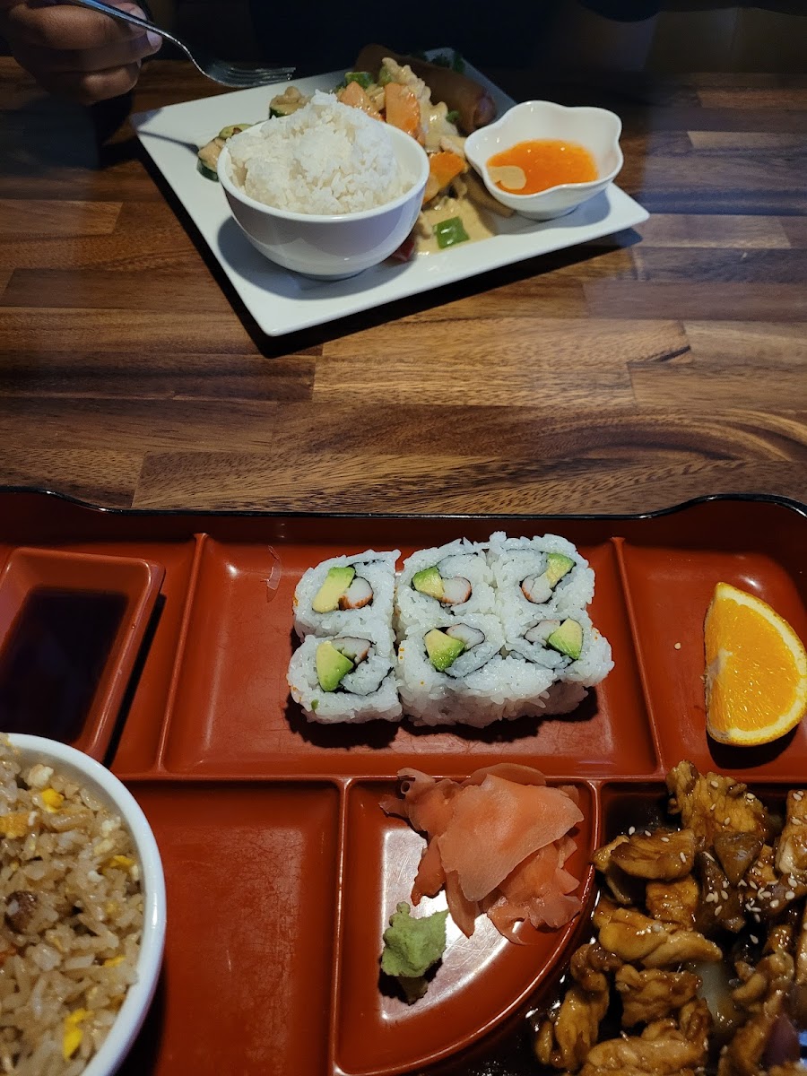 koi-sushi-thai-midtown/8128-albums-6.jpg