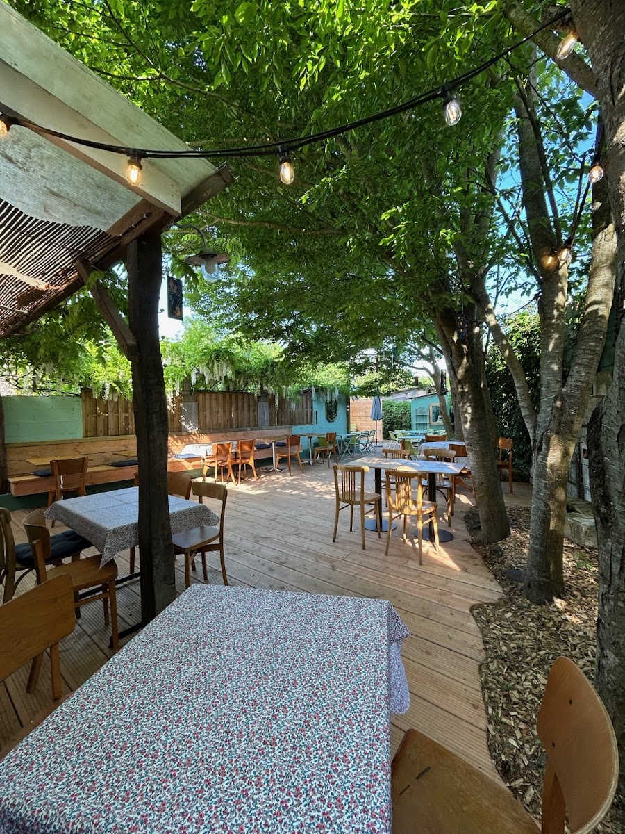 La Guillemette - Café-Cantine De Béhuard