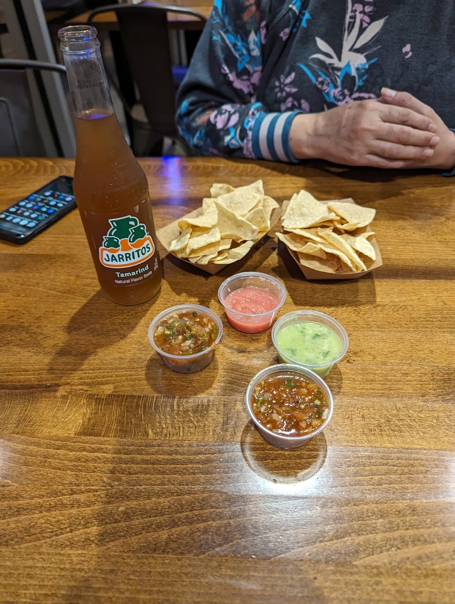 la-parrilla-taqueria/8261-albums-5.jpg