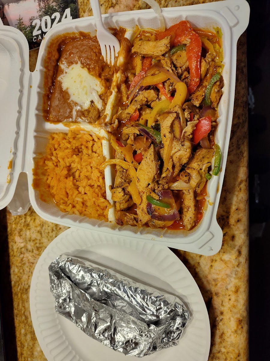la-parrilla-taqueria/8261-albums-7.jpg