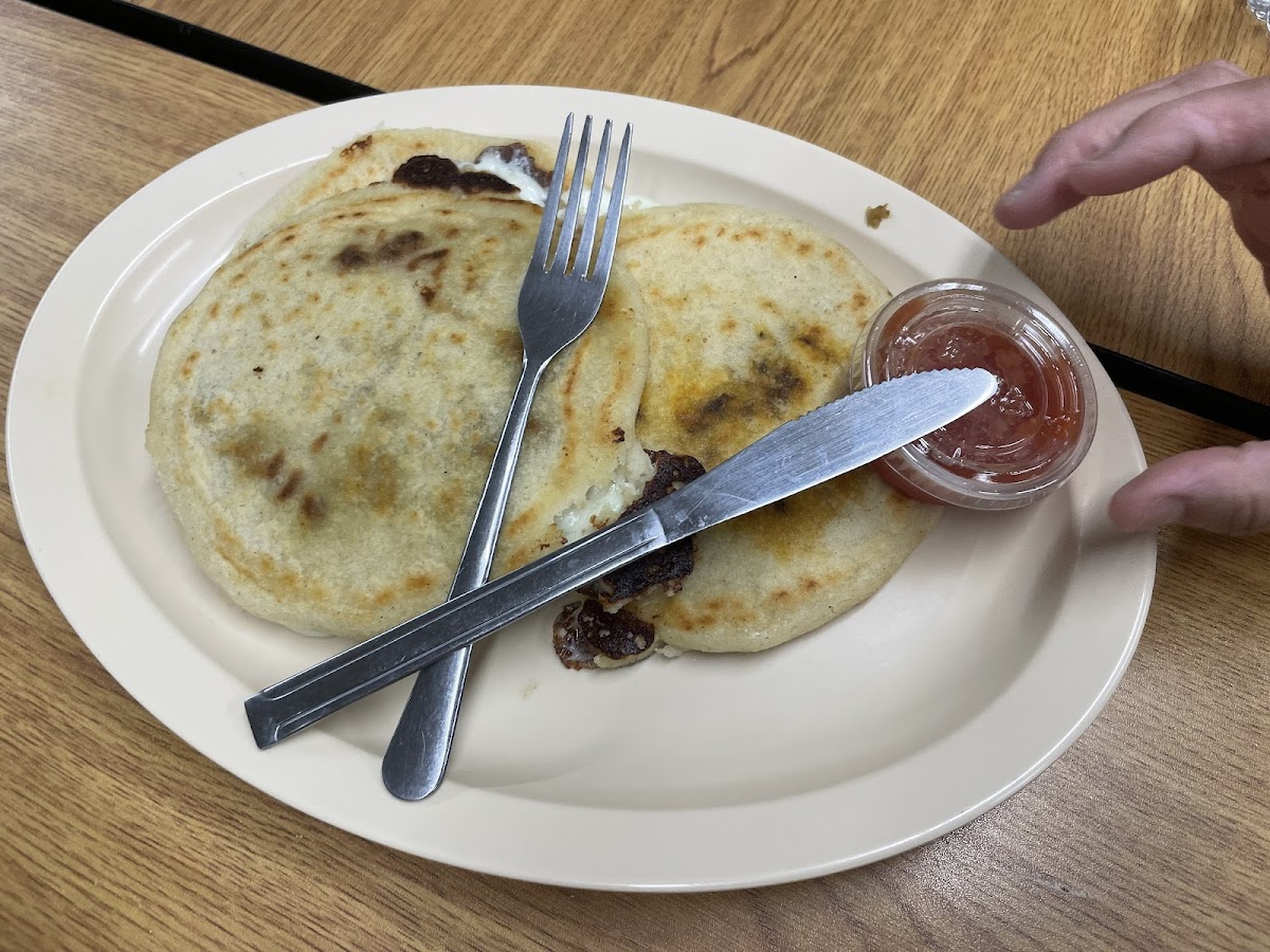 la-pupusa-queen/12160-albums-10.jpg
