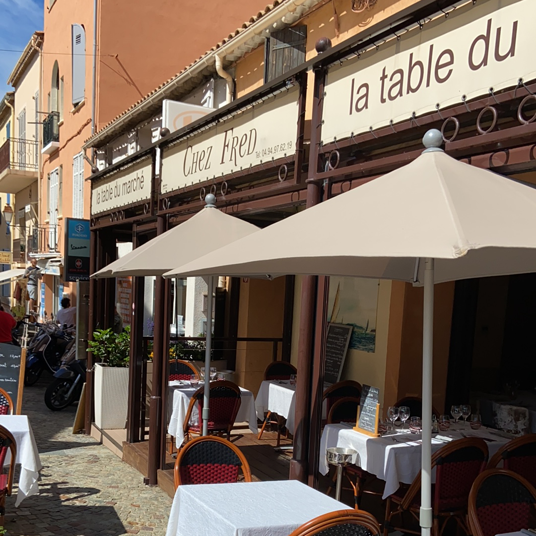 La Table Du Marche Chez Fred