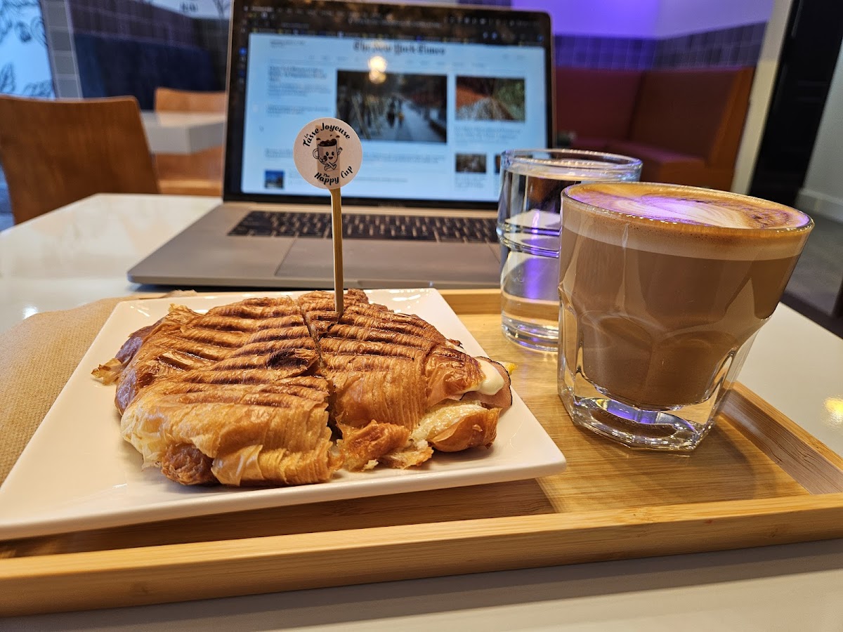 la-tasse-joyeuse-cafe/25447-albums-8.jpg