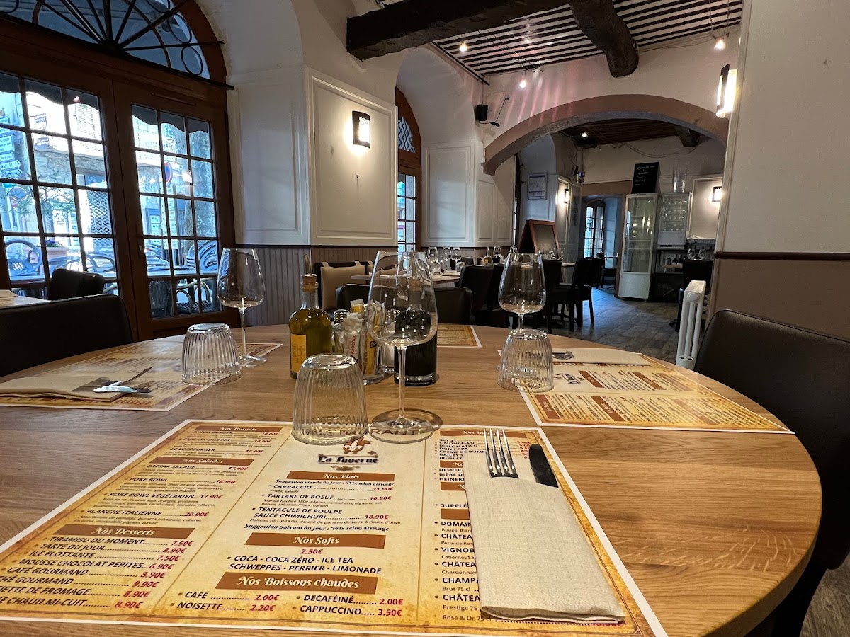 La Taverne