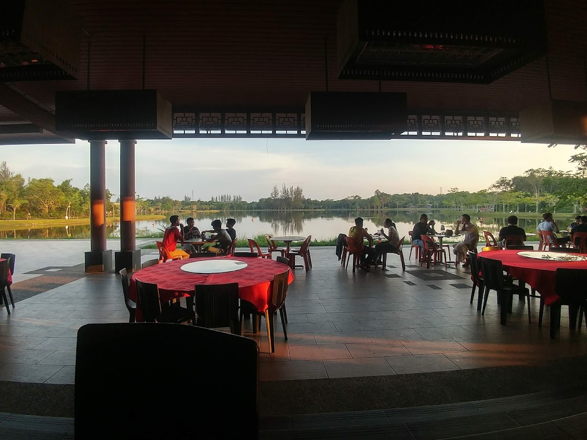 Lakeside Corridor, Sibu