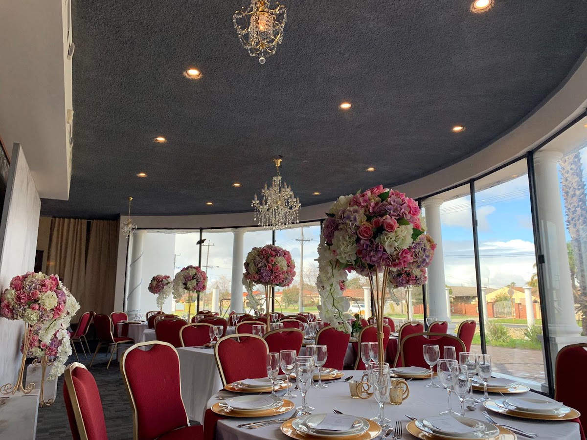 Lal Qila Restaurant