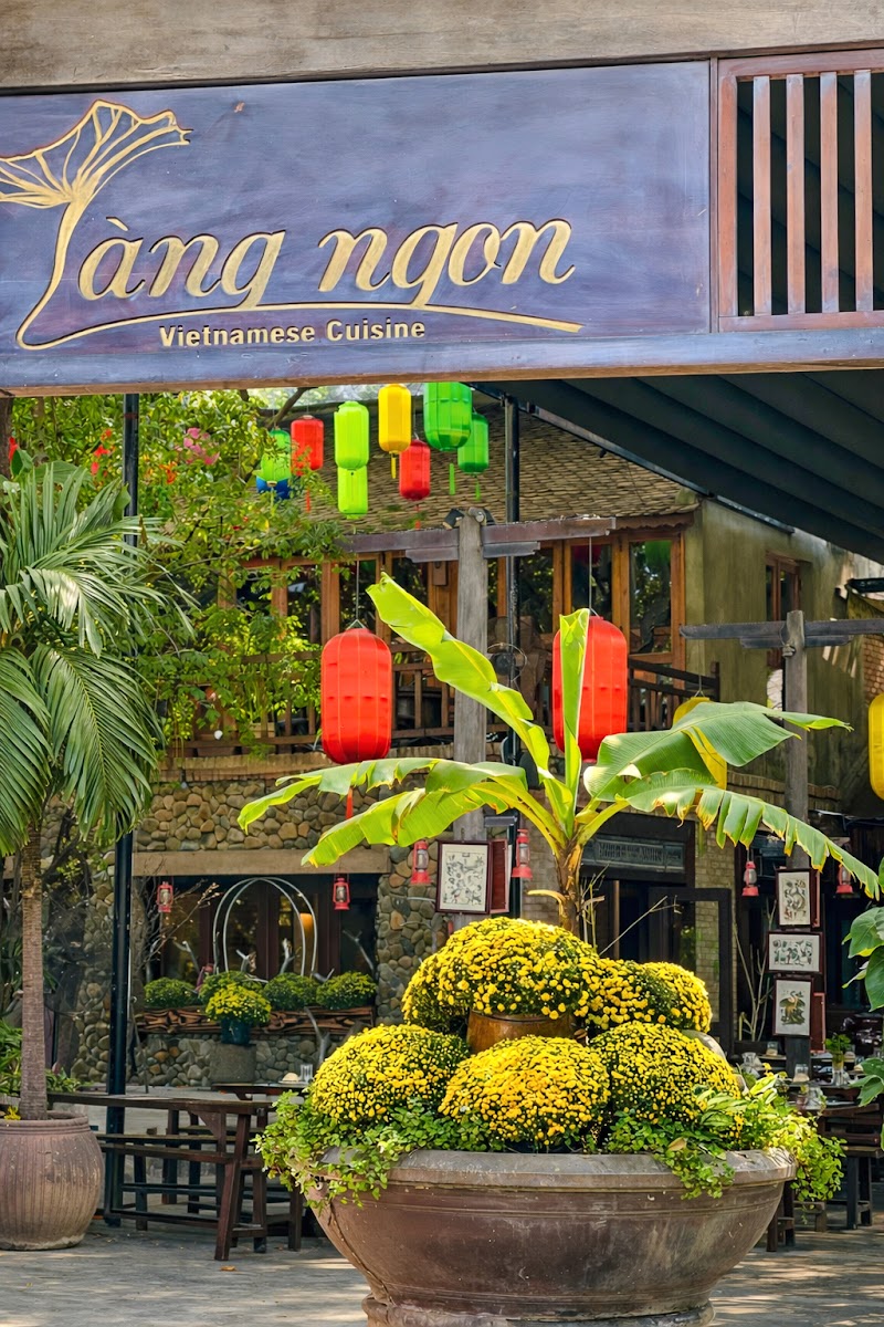 Làng Ngon - Vietnamese Cuisine And Seafood Restaurant