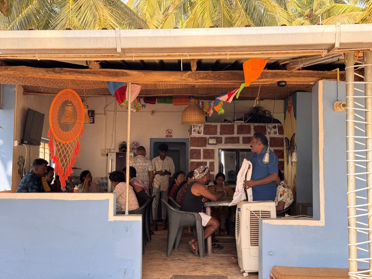 Lazy Beach Cafe Gokarna