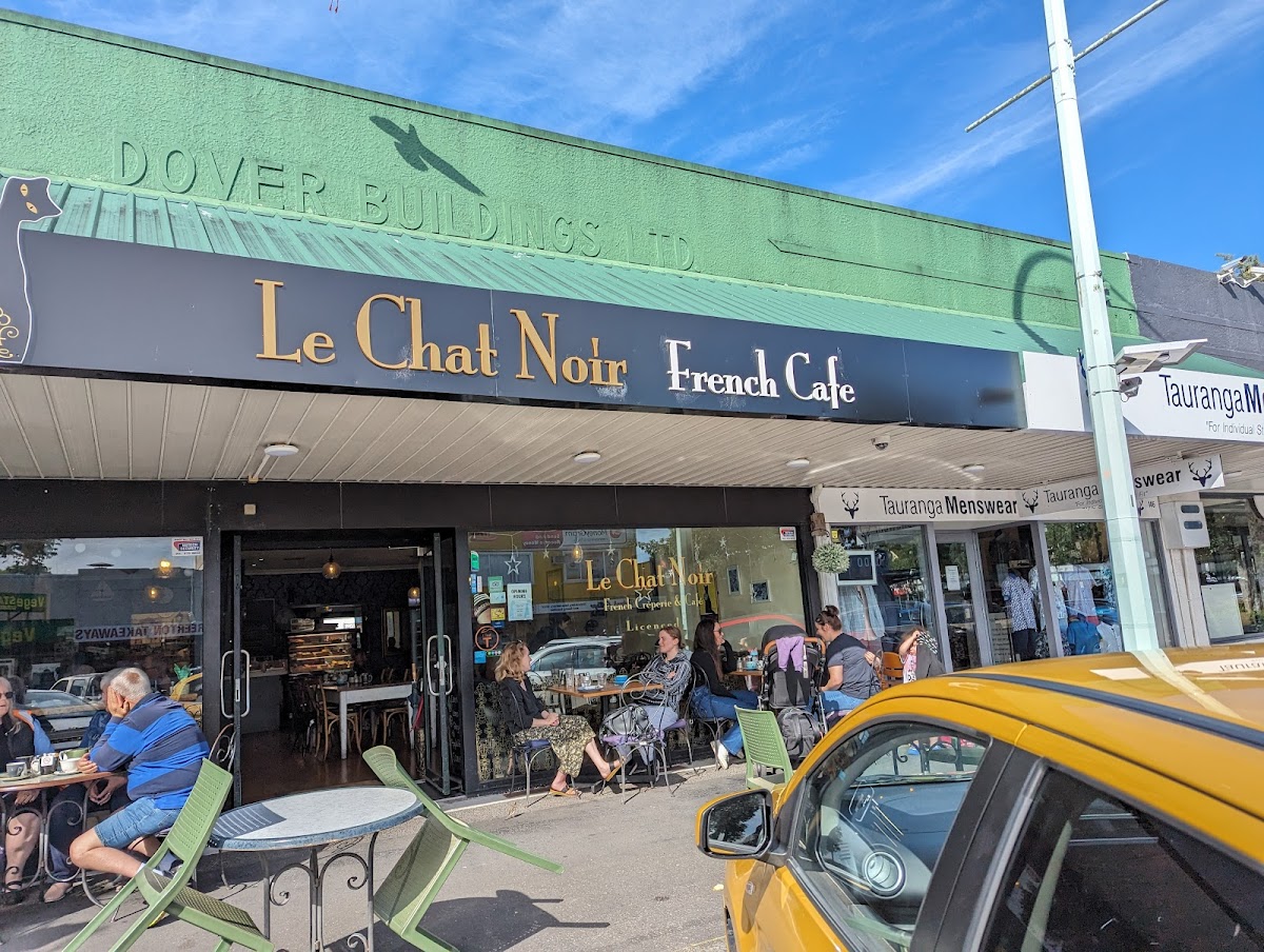 Le Chat Noir