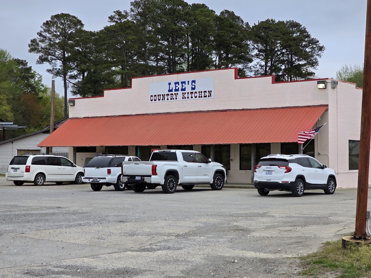 Lee's Country Kitchen