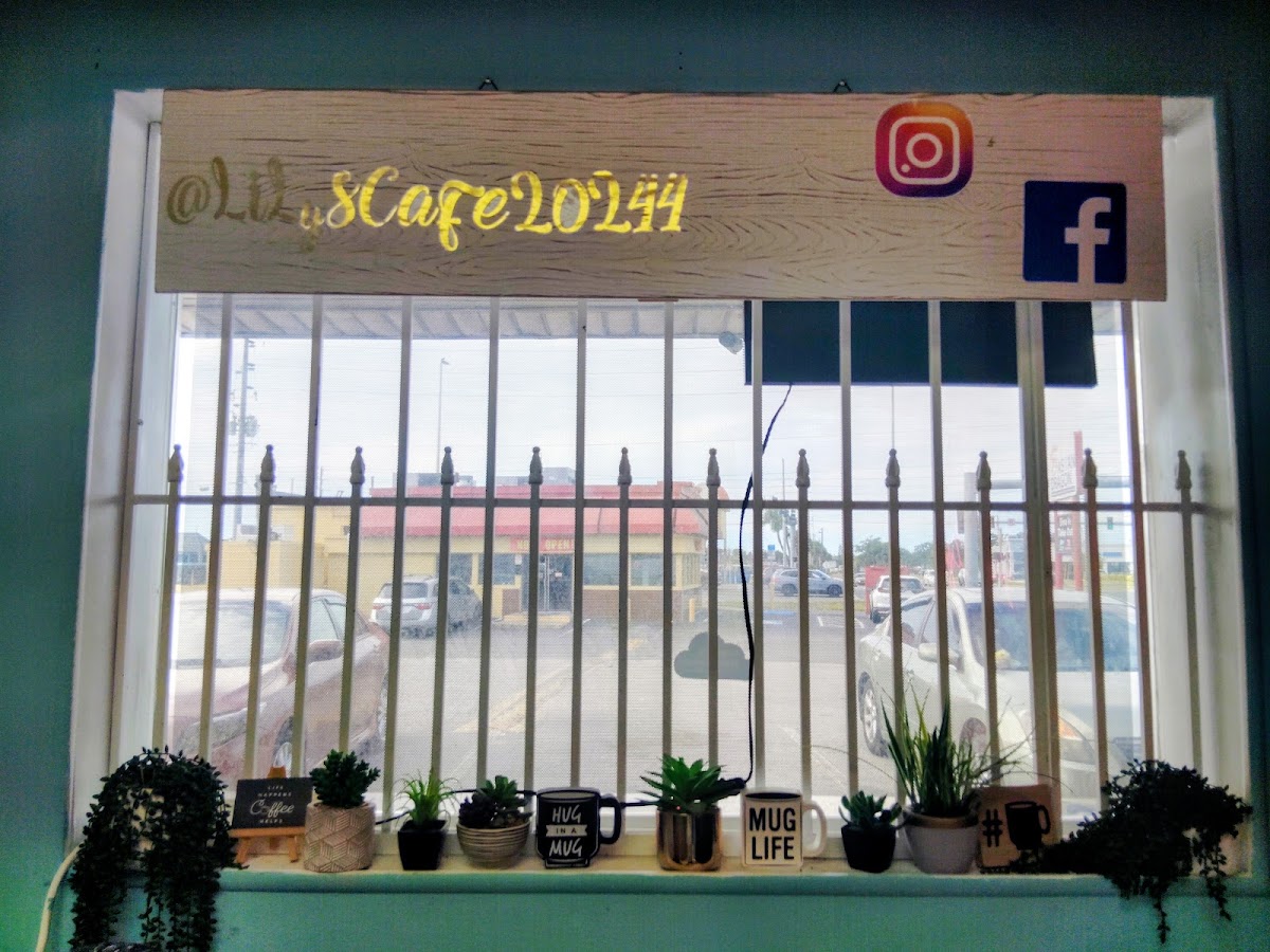 Lily's Cafe And More