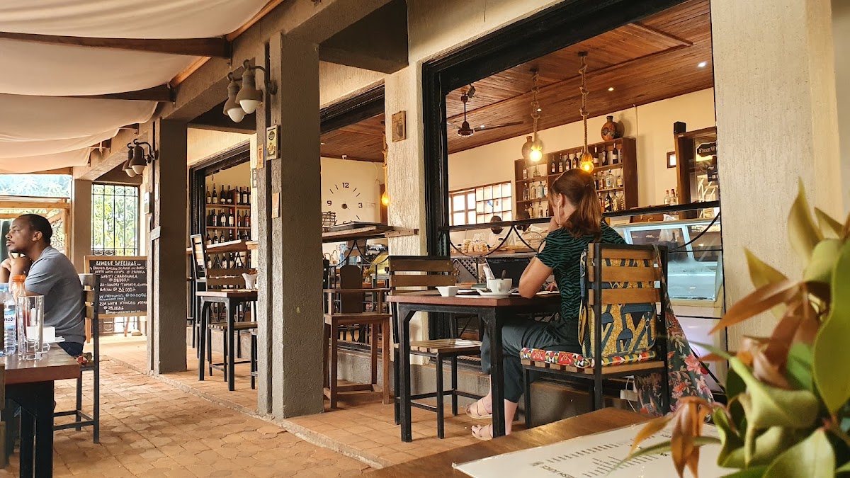 Linove Restaurant