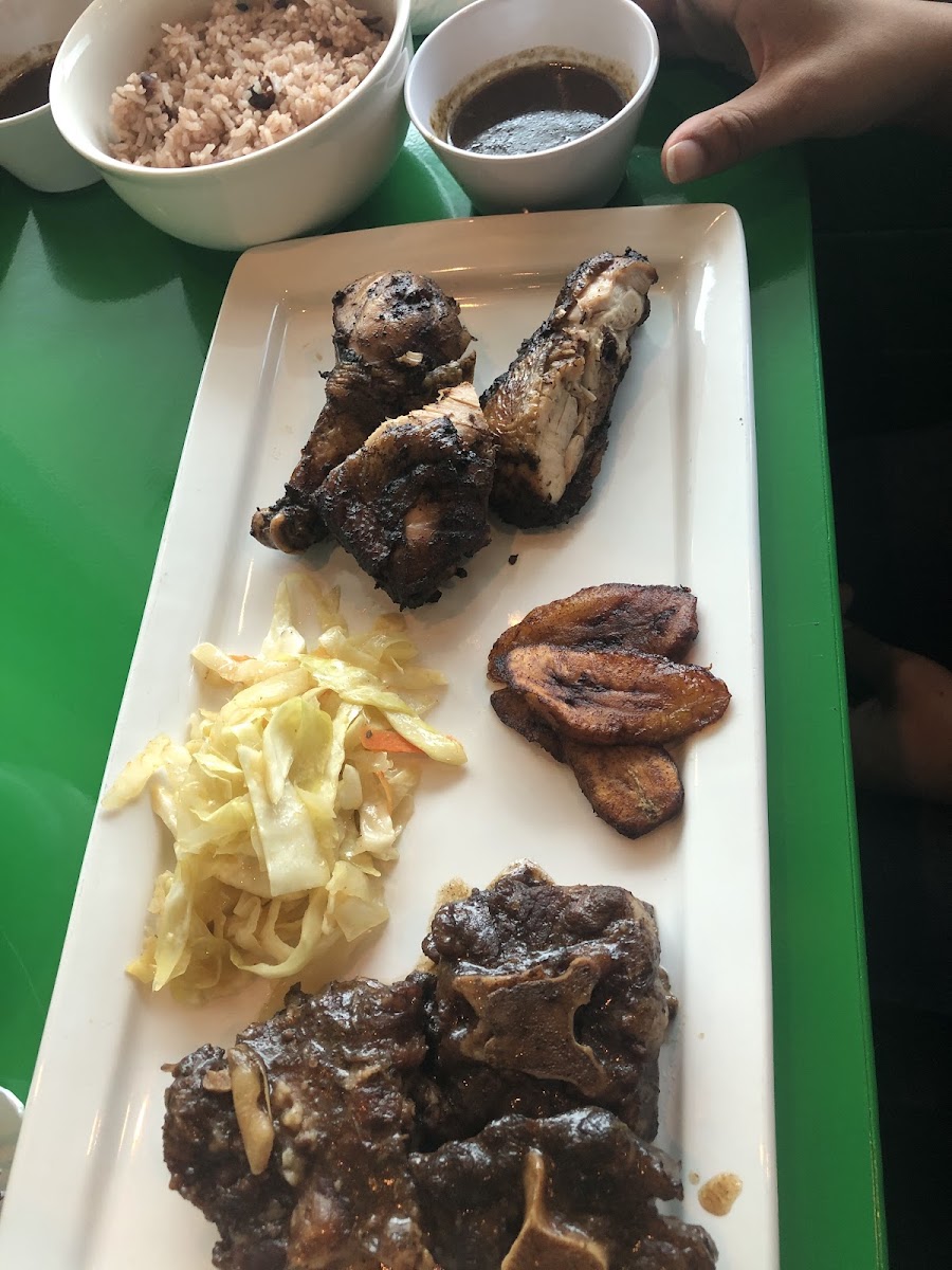 little-jamaica-restaurant-and-lounge/21996-albums-5.jpg