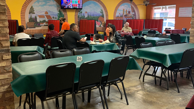 Los Amigos Restaurant La Feria