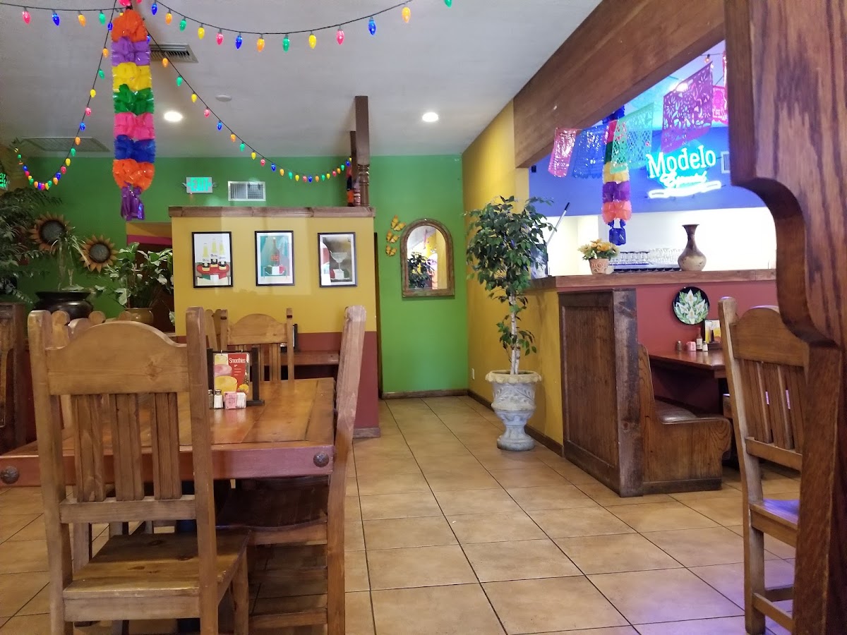 Los Cerros Mexican Grill
