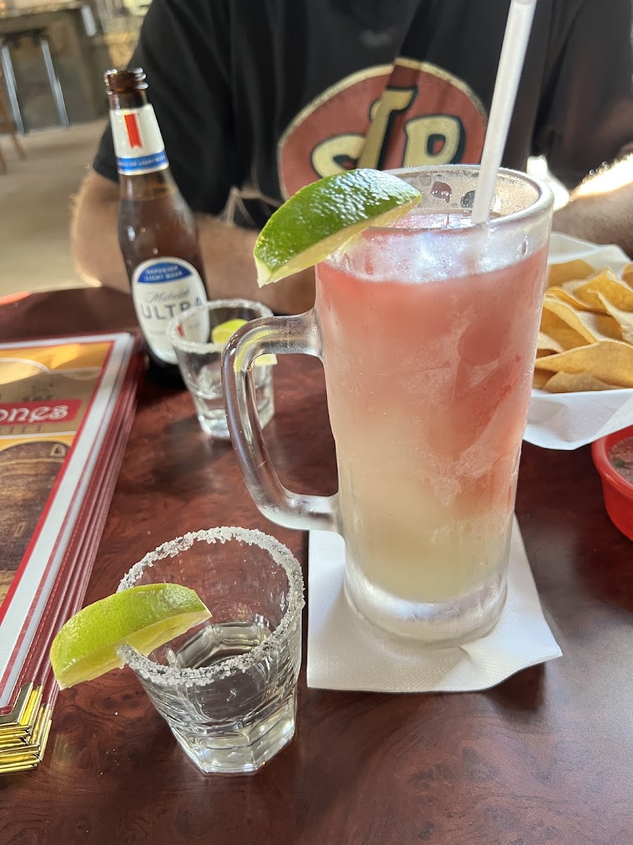 los-patrones-mexican-grill/25477-albums-9.jpg