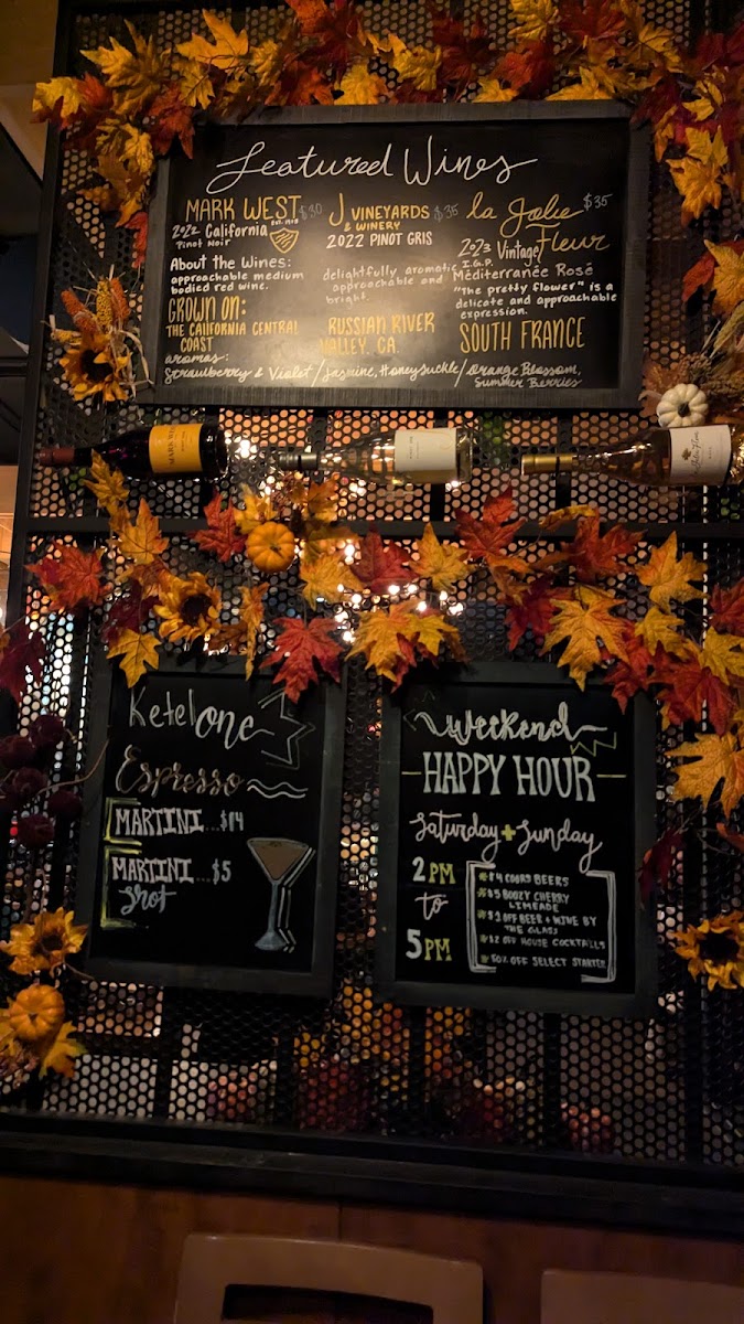 lot-one/8789-menus-1.jpg