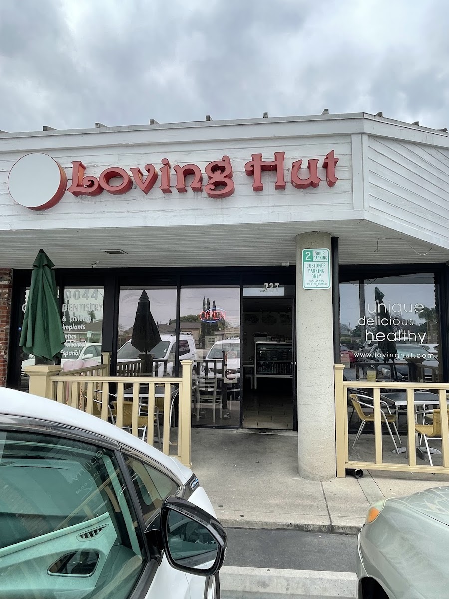 Loving Hut - Orange