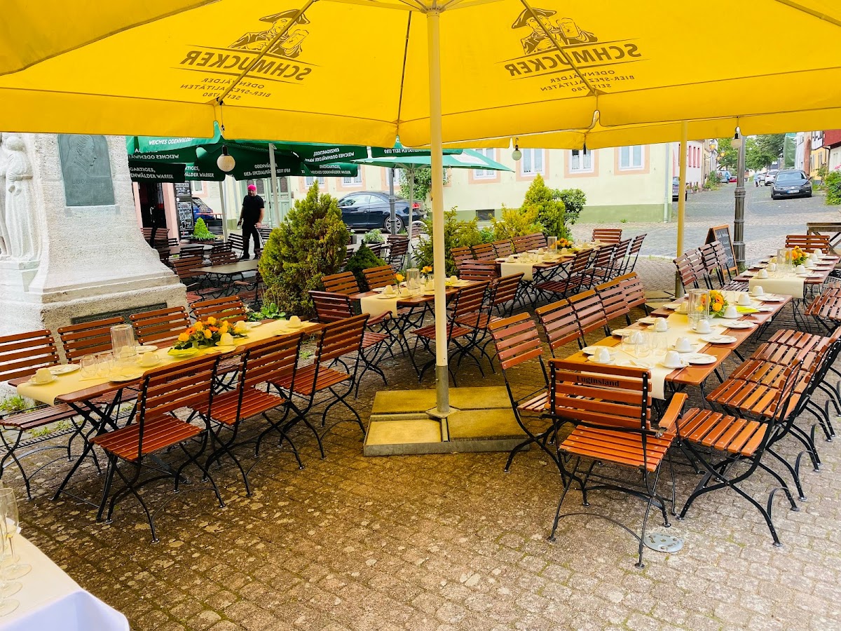 Lug Ins Land Restaurant Am Schloss