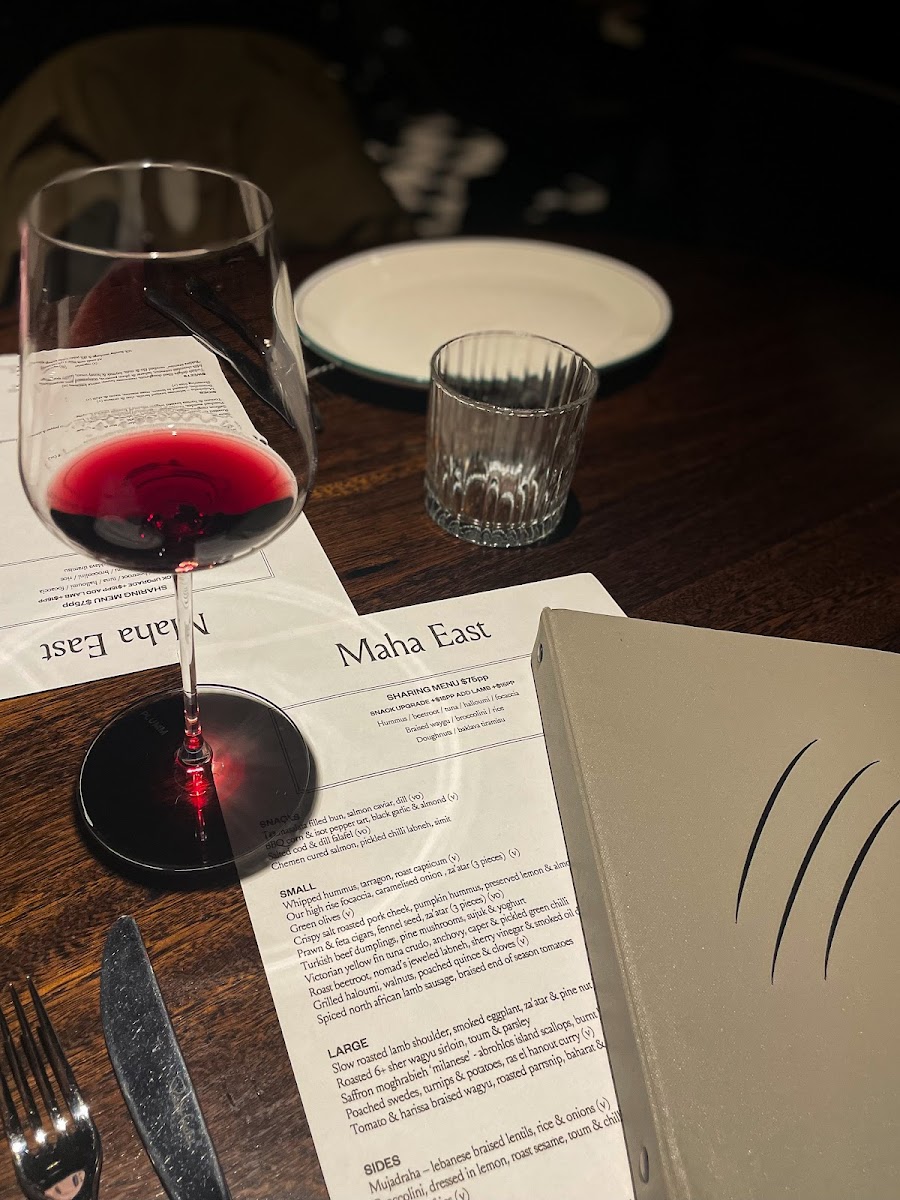 maha-east/27869-menus-9.jpg