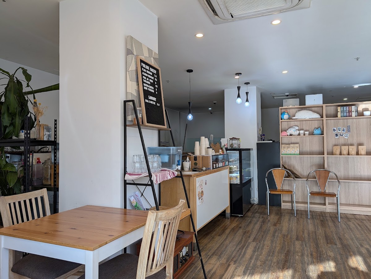 Malcolm Corner By Matcha Kona