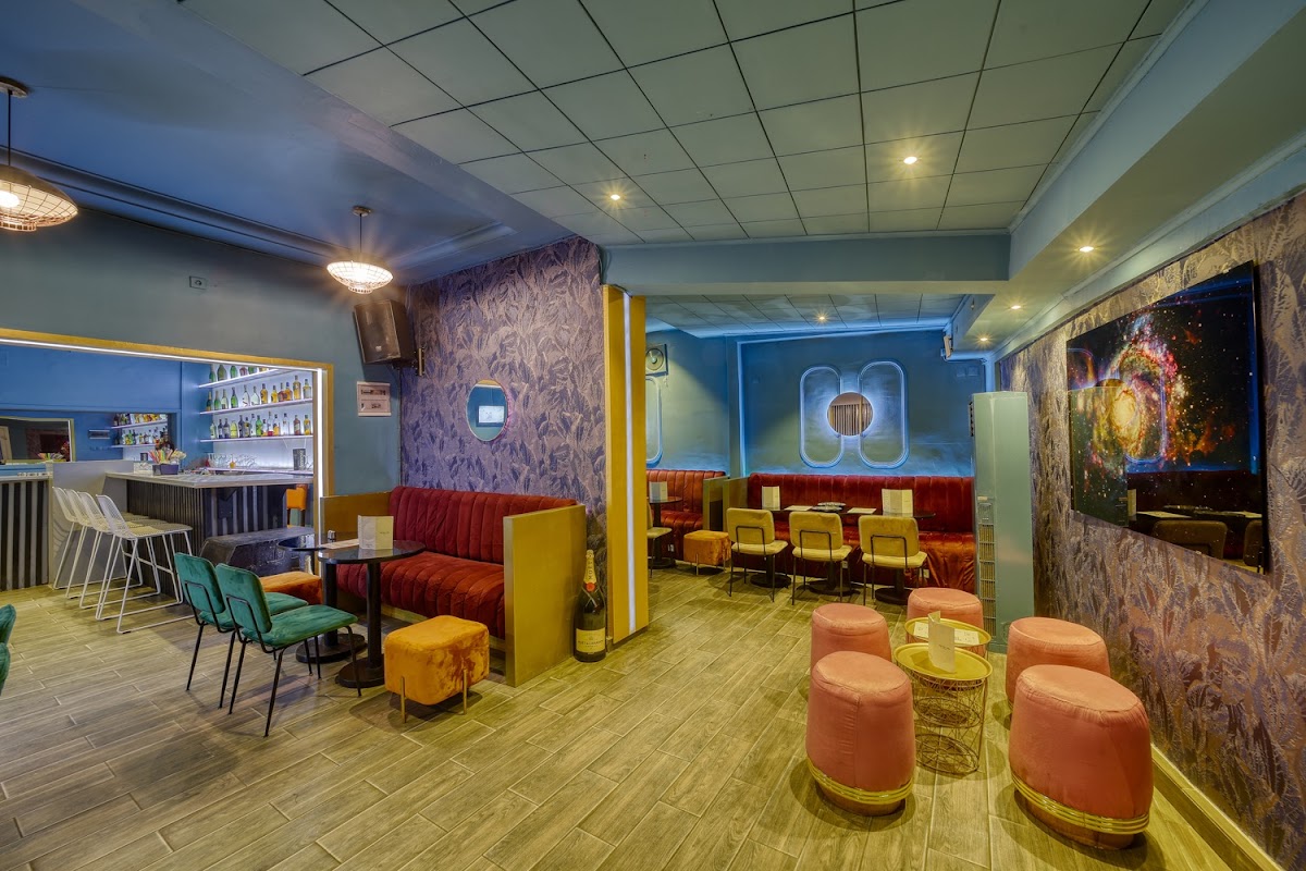 Mama Mia Lounge