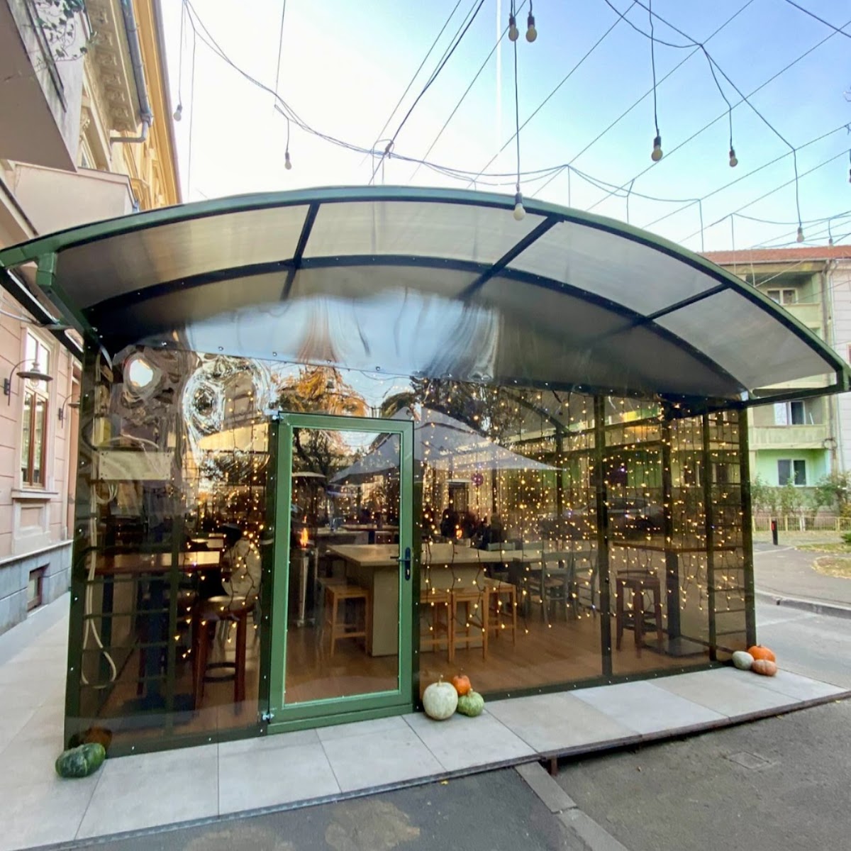 Mantua Restaurant&lounge