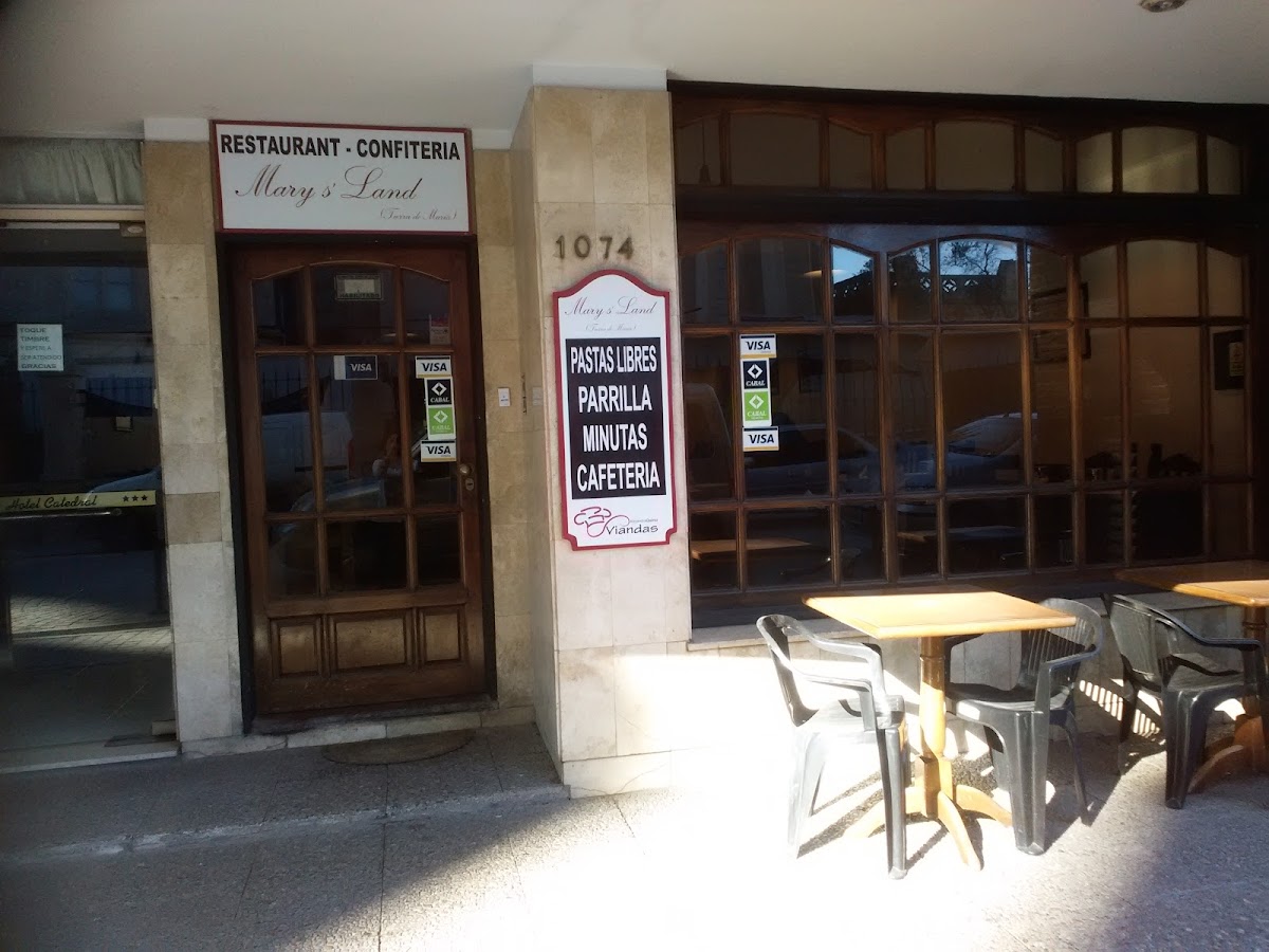 Mary S' Land Restaurant