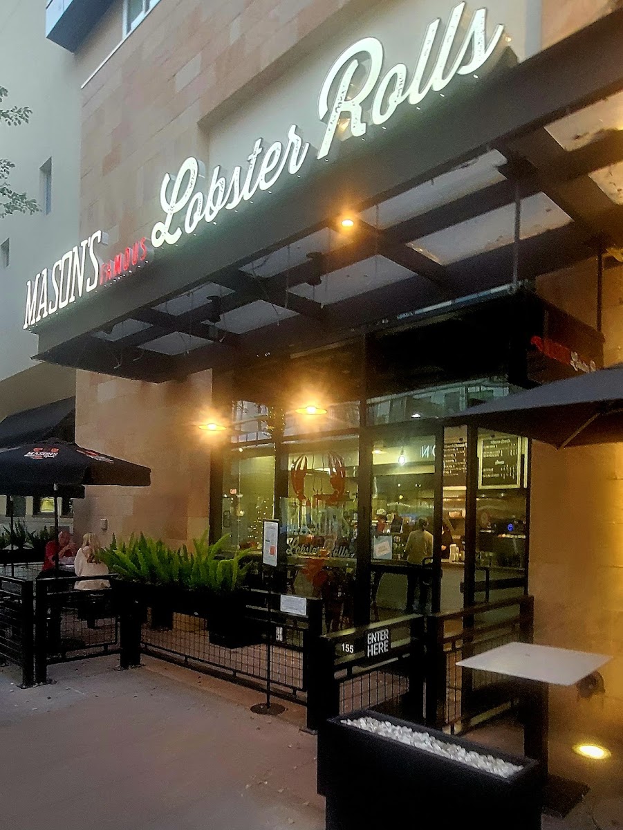Mason's Famous Lobster Rolls