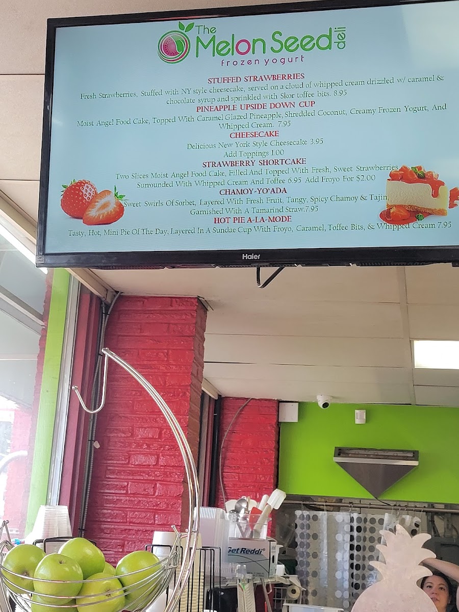 melon-seed-deli-frozen-yogurt/22024-menus-4.jpg