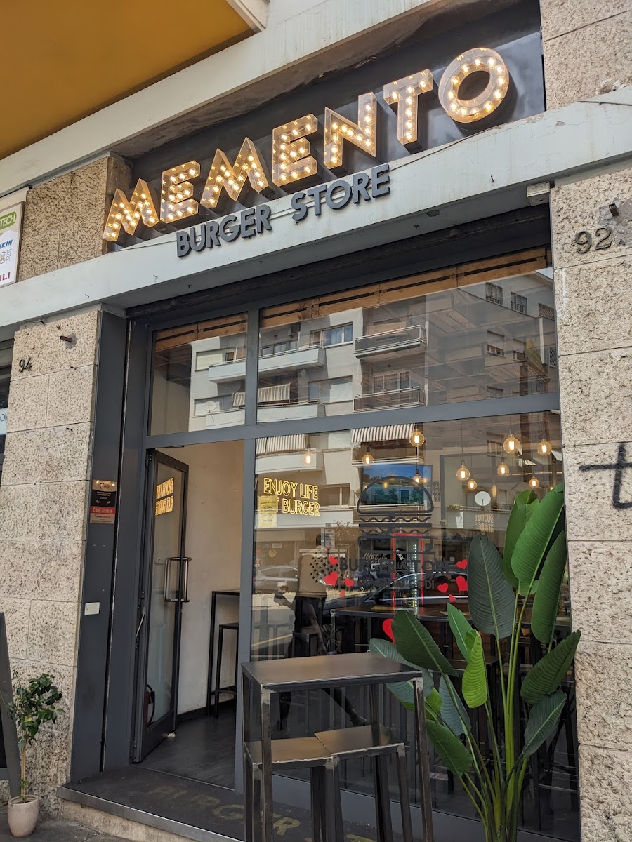 Memento Burger