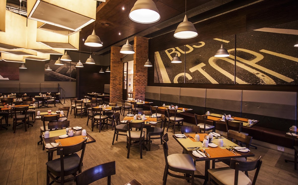 Mid City Grill