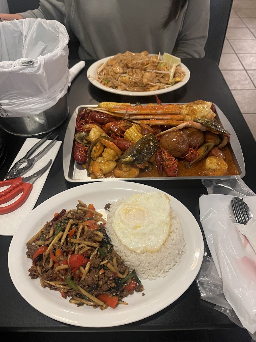 mk-eats/8180-albums-9.jpg