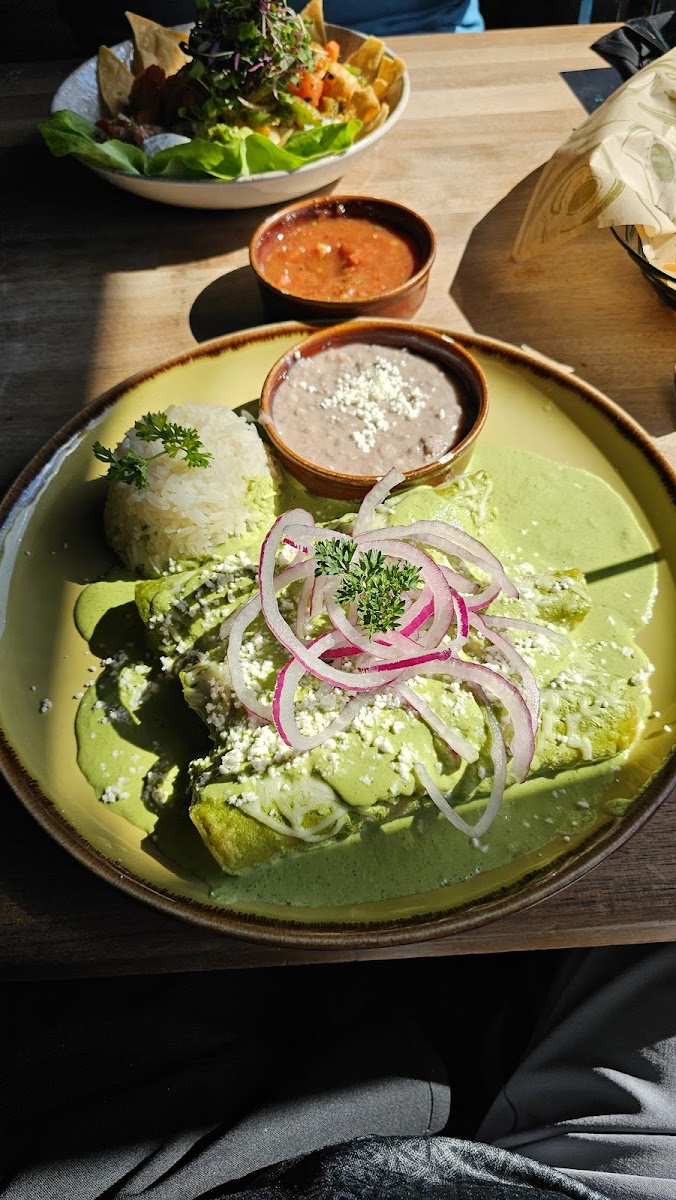 mole-restaurant/25508-albums-9.jpg