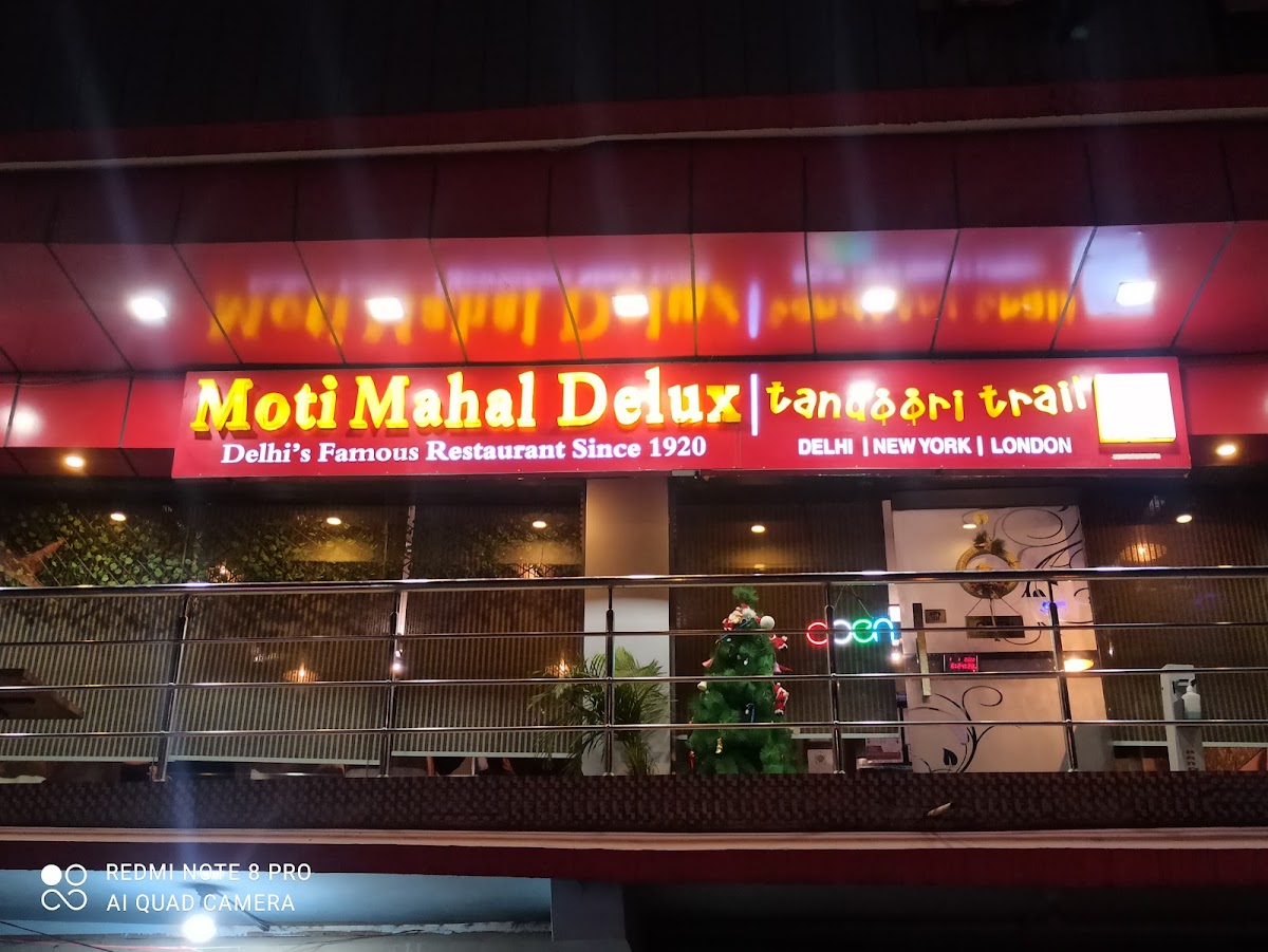 Moti Mahal Delux