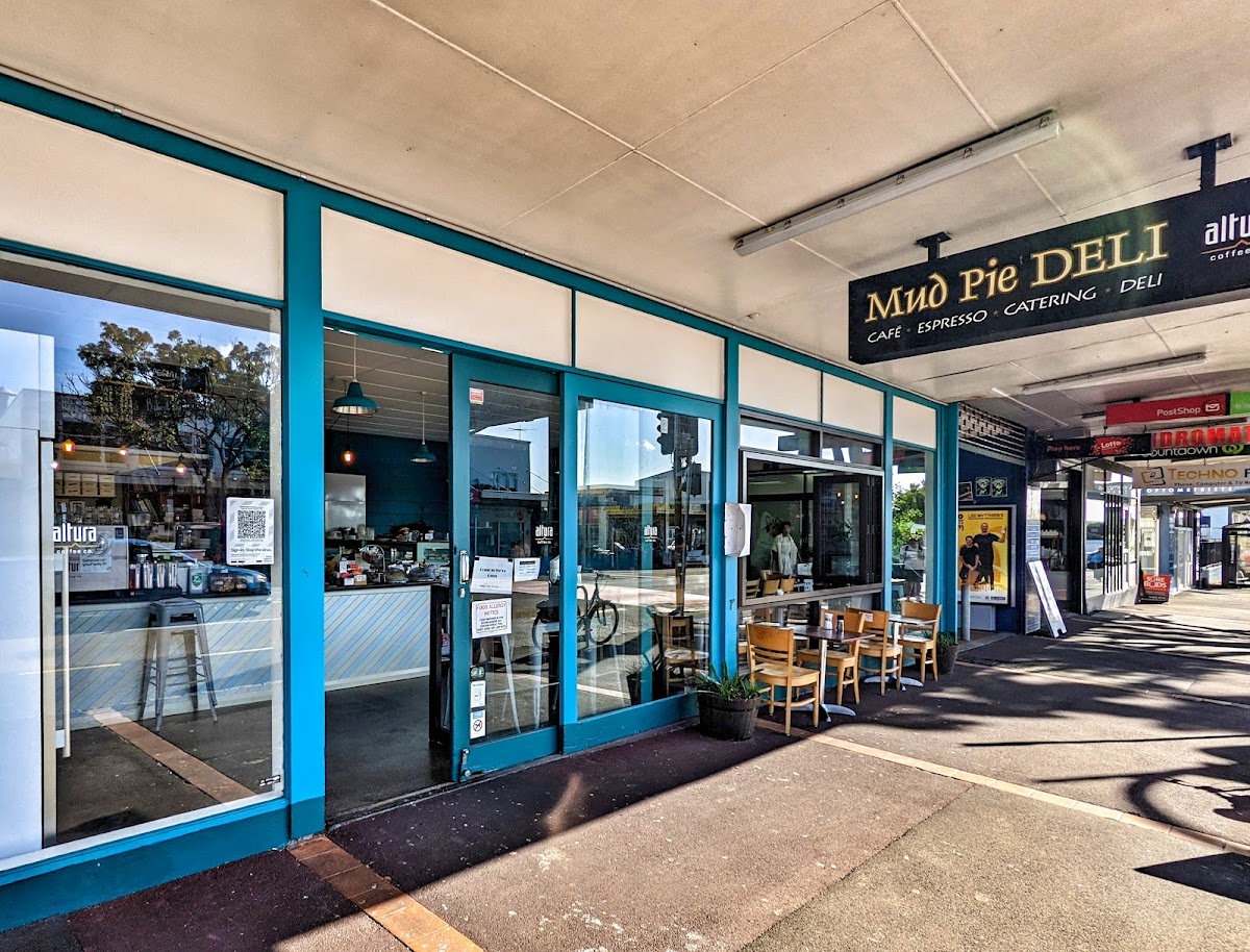 Mud Pie Deli