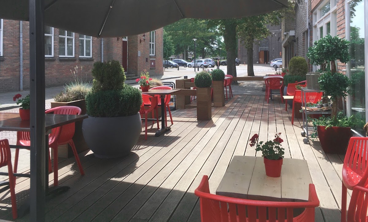 Murat's Place