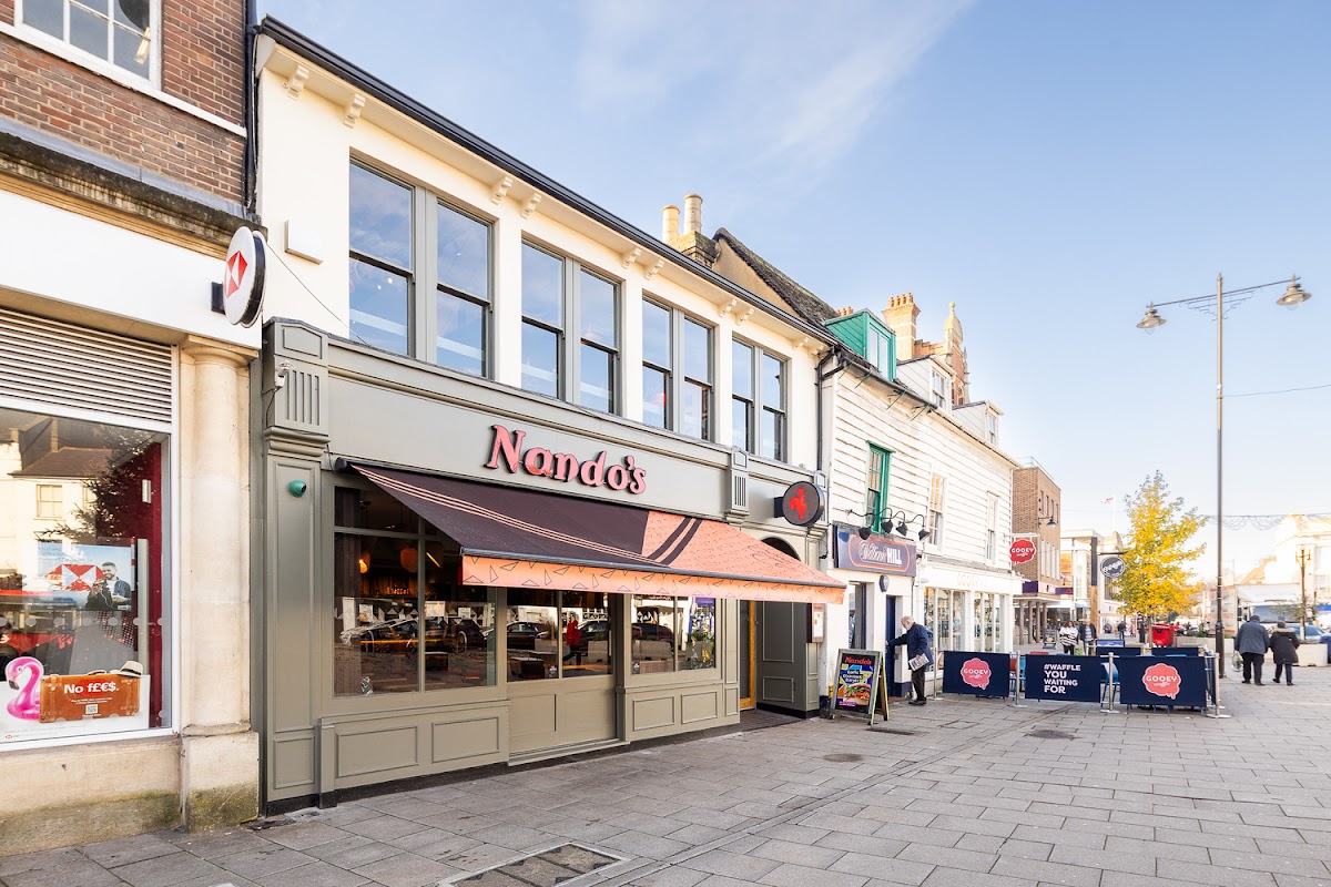 Nando's Enfield - Town